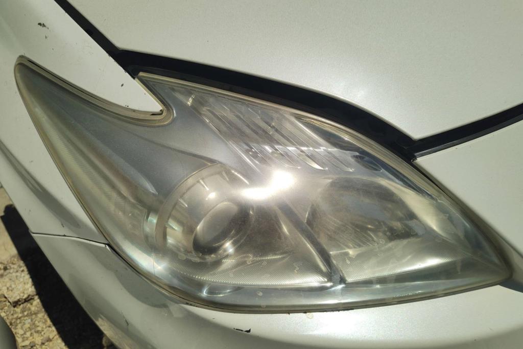 Lights Front light Toyota Prius