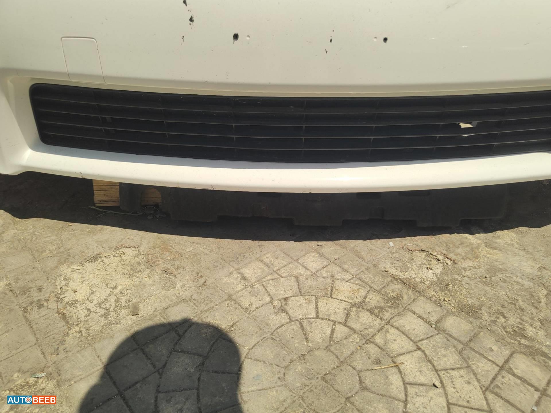 Body  Grilles Toyota Camry