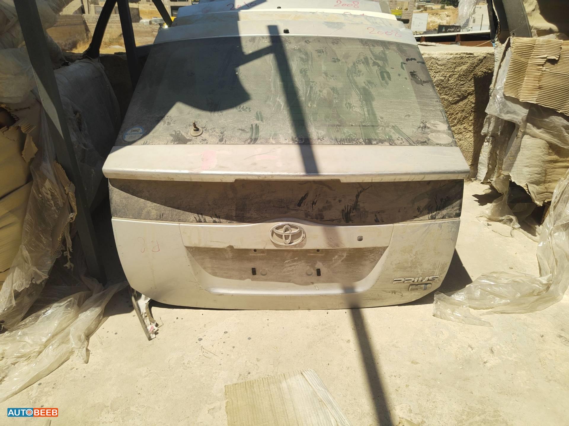 Body  Trunk Toyota Prius