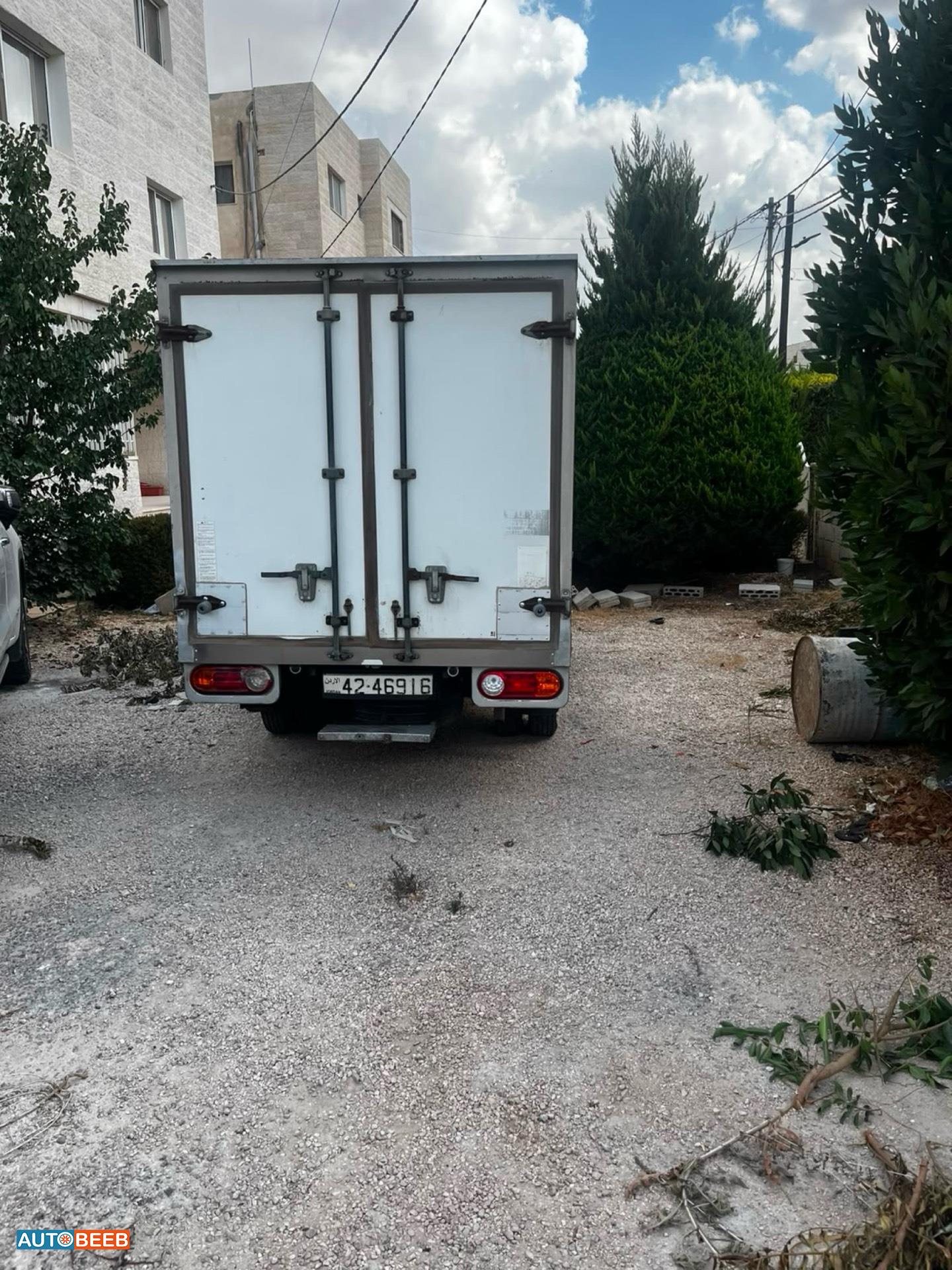 Refrigerator Hyundai 2012