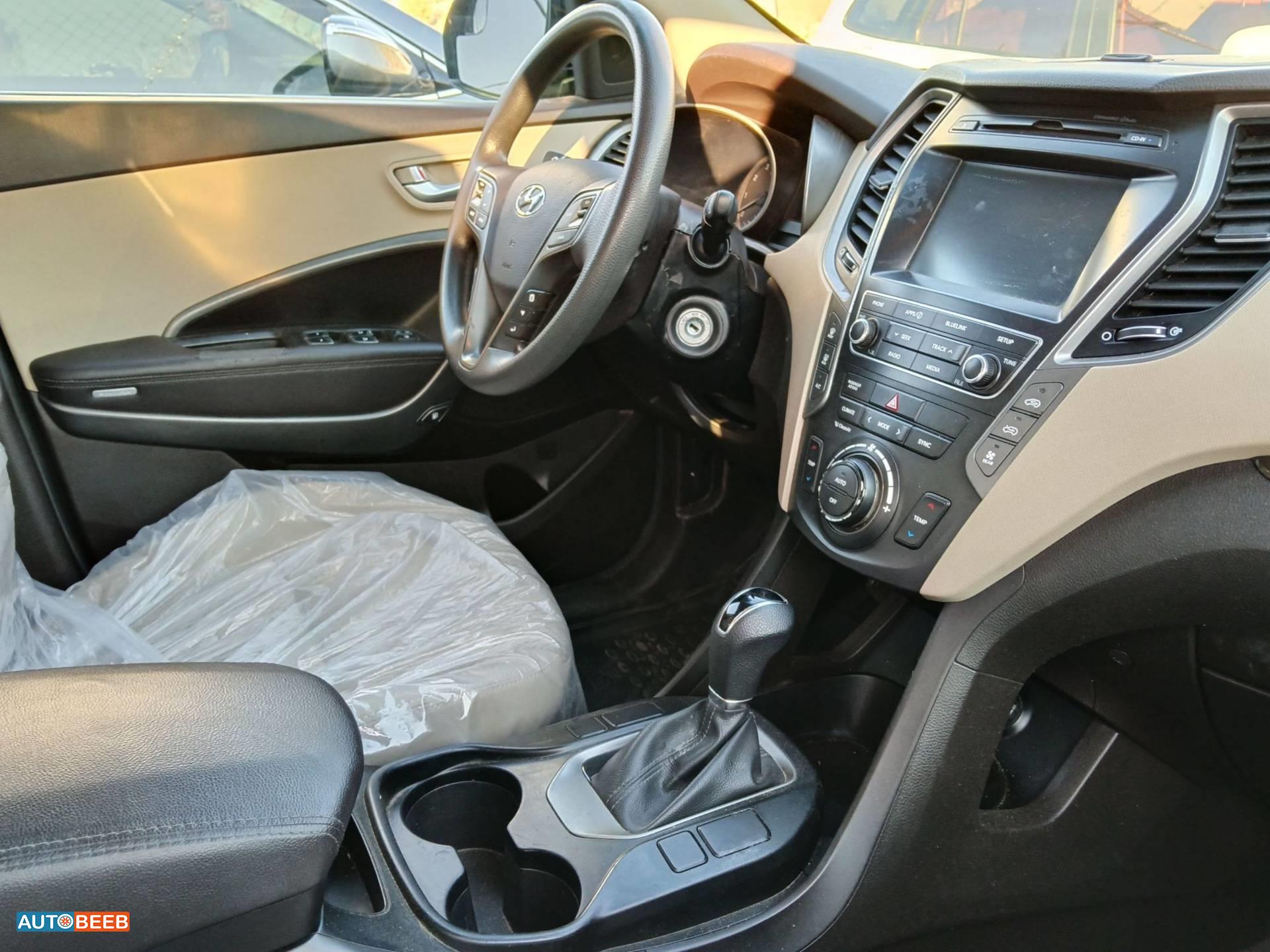 Hyundai  2017