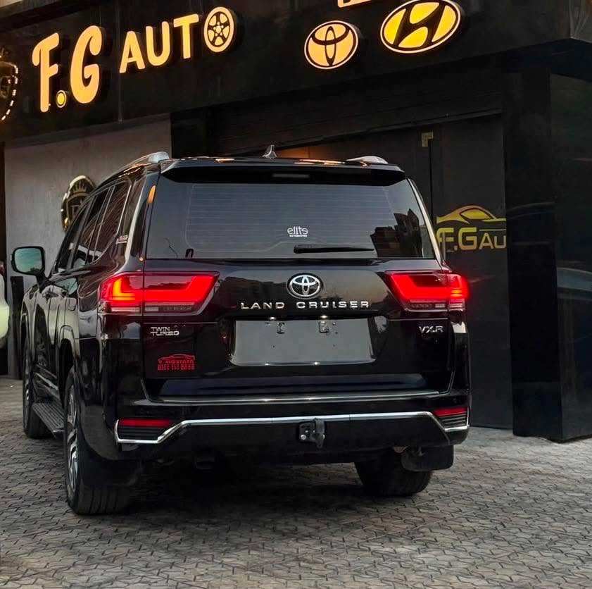 Toyota Land Cruiser 2024