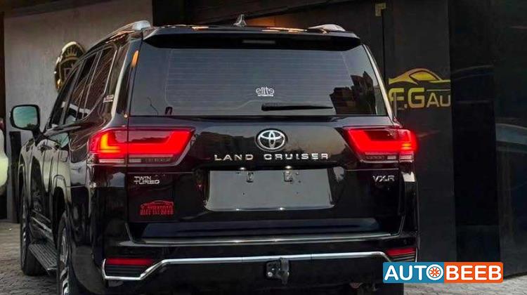Toyota Land Cruiser 2024