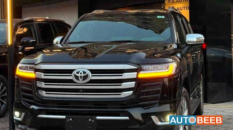Toyota Land Cruiser 2024