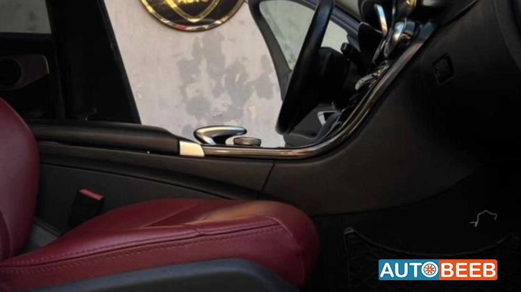 Mercedes Benz C180 2015