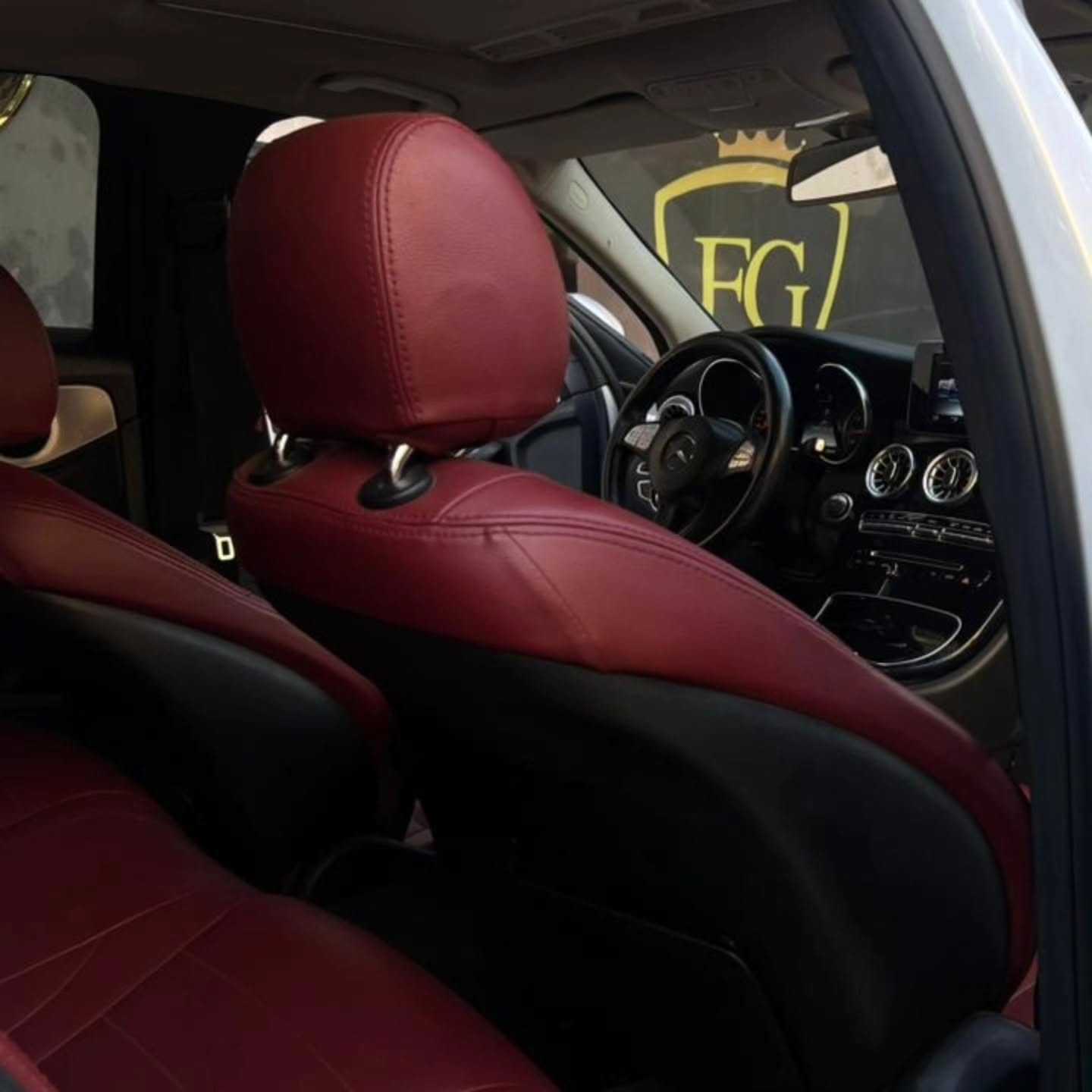 Mercedes Benz C180 2015
