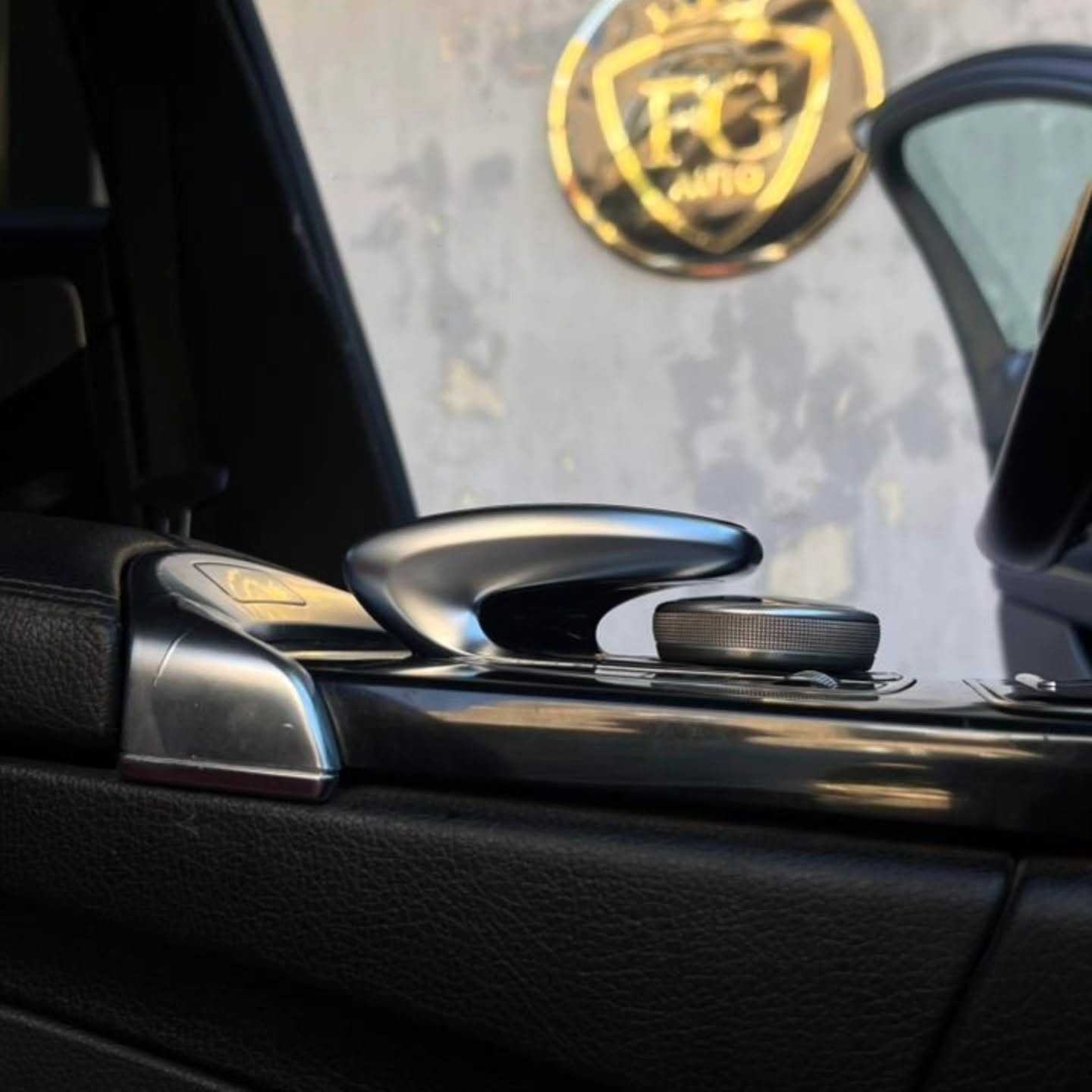 Mercedes Benz C180 2015