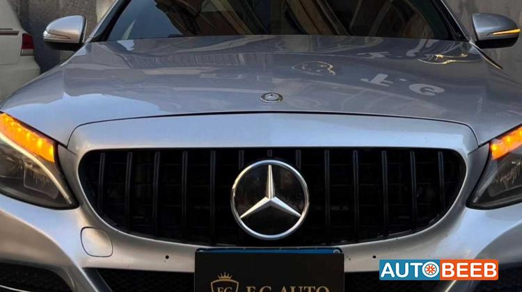 Mercedes Benz C180 2015