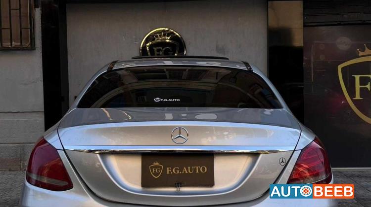 Mercedes Benz C180 2015