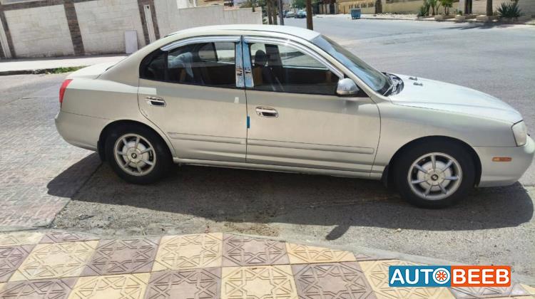 Hyundai Avante 2000