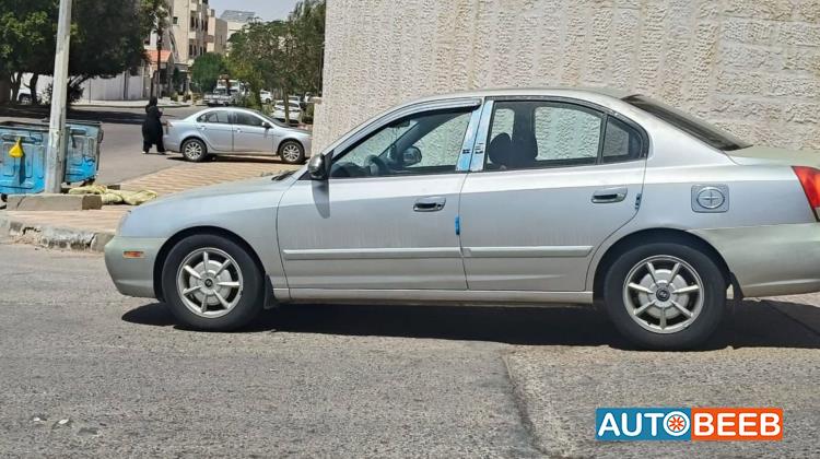 Hyundai Avante 2000