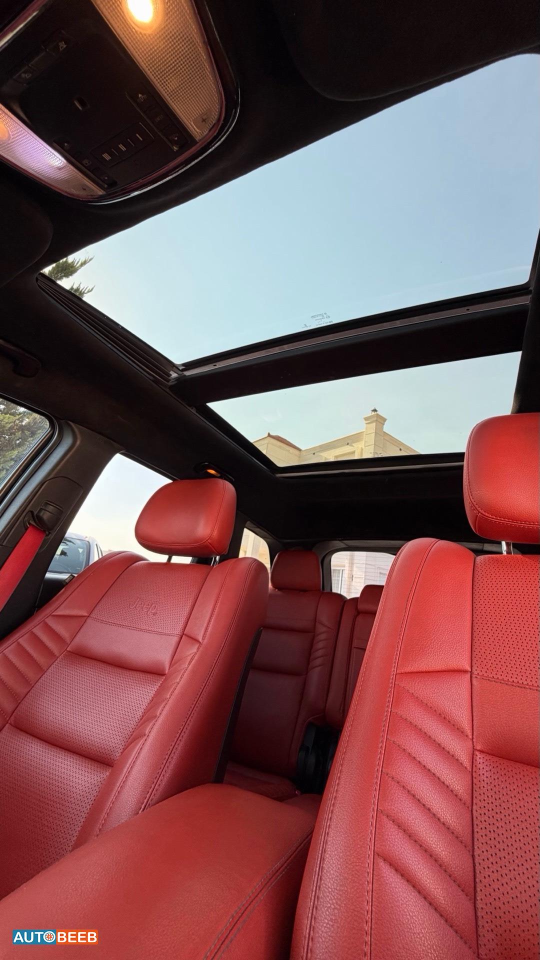 Jeep Grand Cherokee 2012
