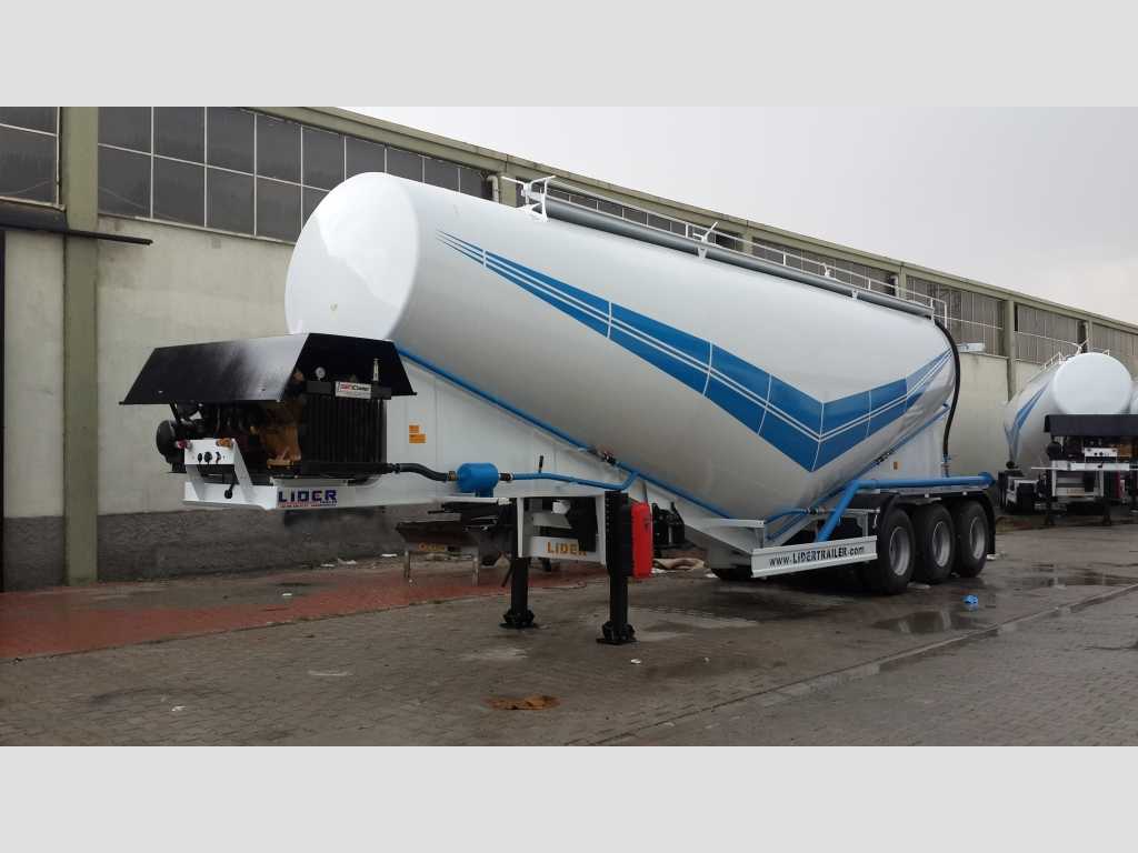 Tank  2026