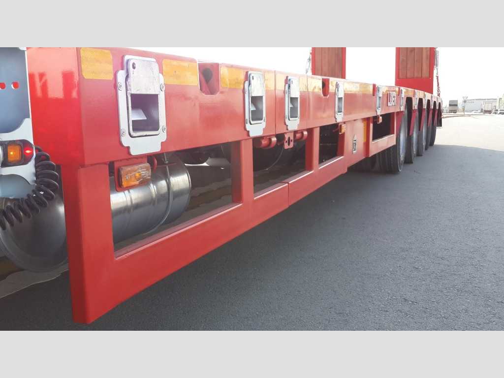 Low Loader  2026