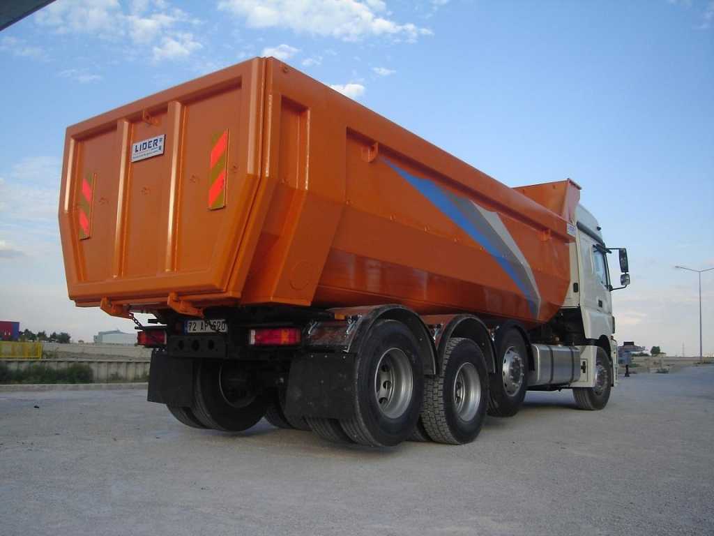 Tipper  2026