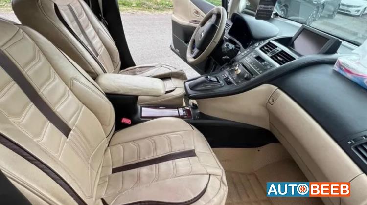 Lexus HS250h 2012