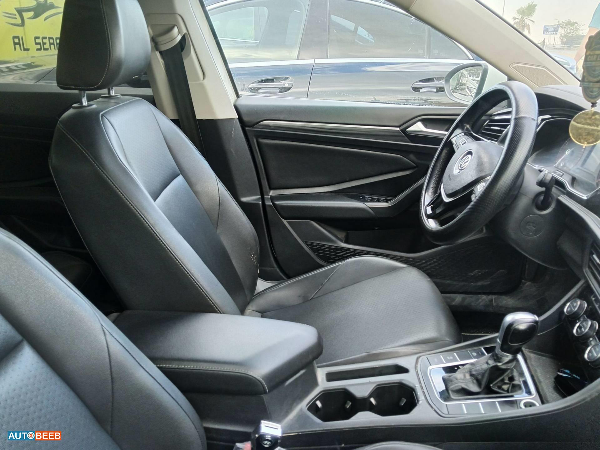 Volkswagen  2020