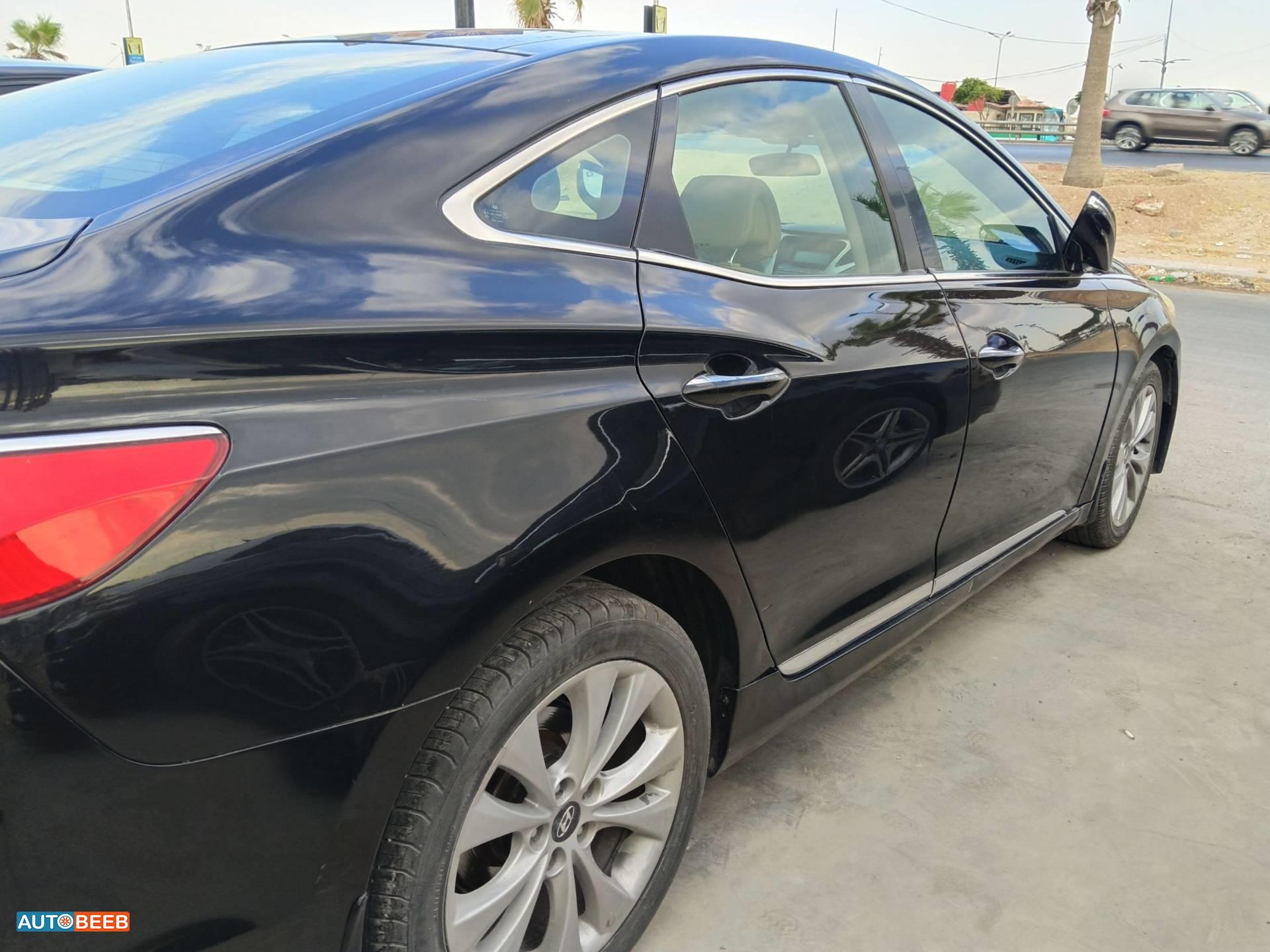 Hyundai Azera 2012