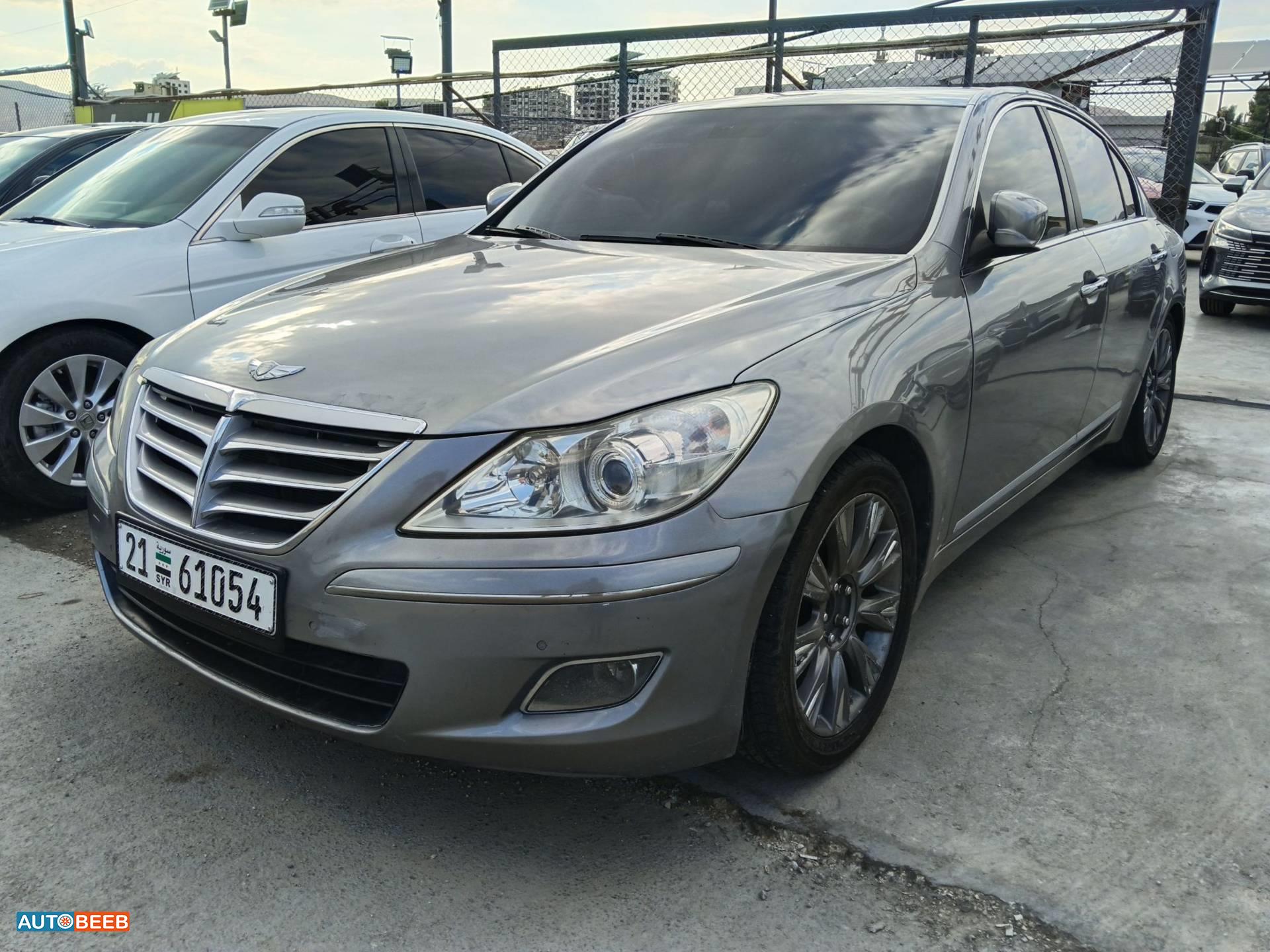 Hyundai Genesis 2011