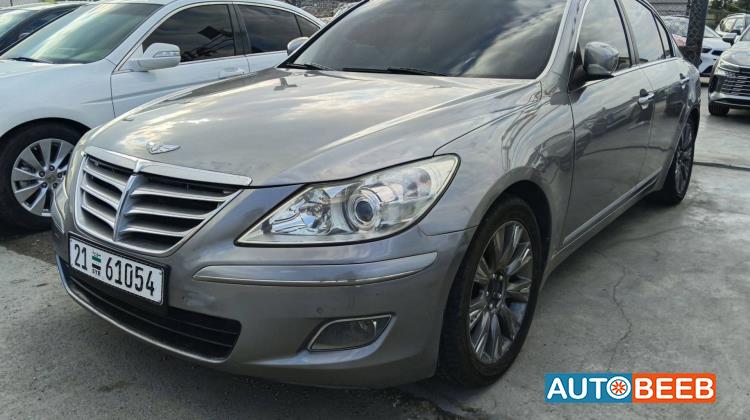 Hyundai Genesis 2011