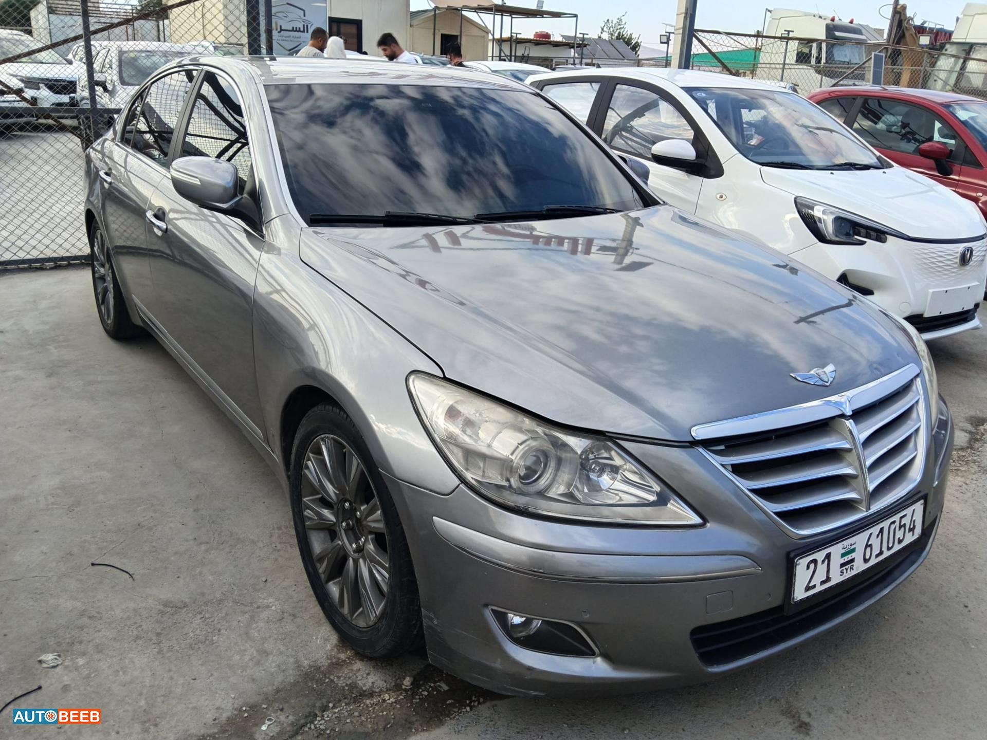 Hyundai Genesis 2011