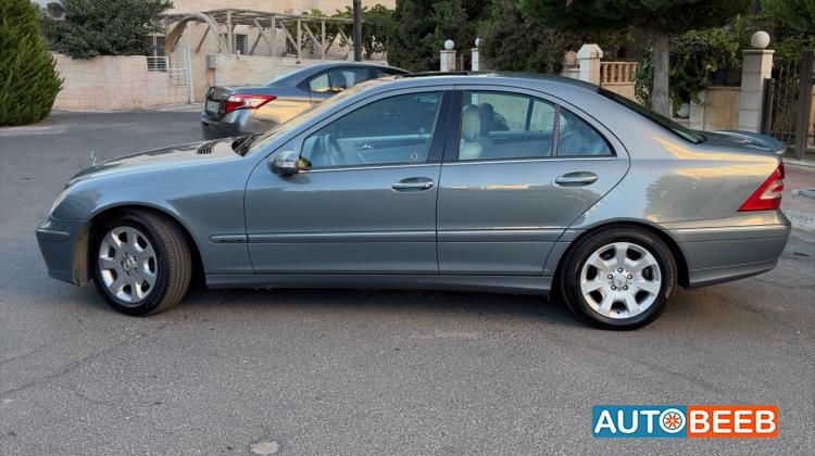 مرسيدس بنز C200 2006