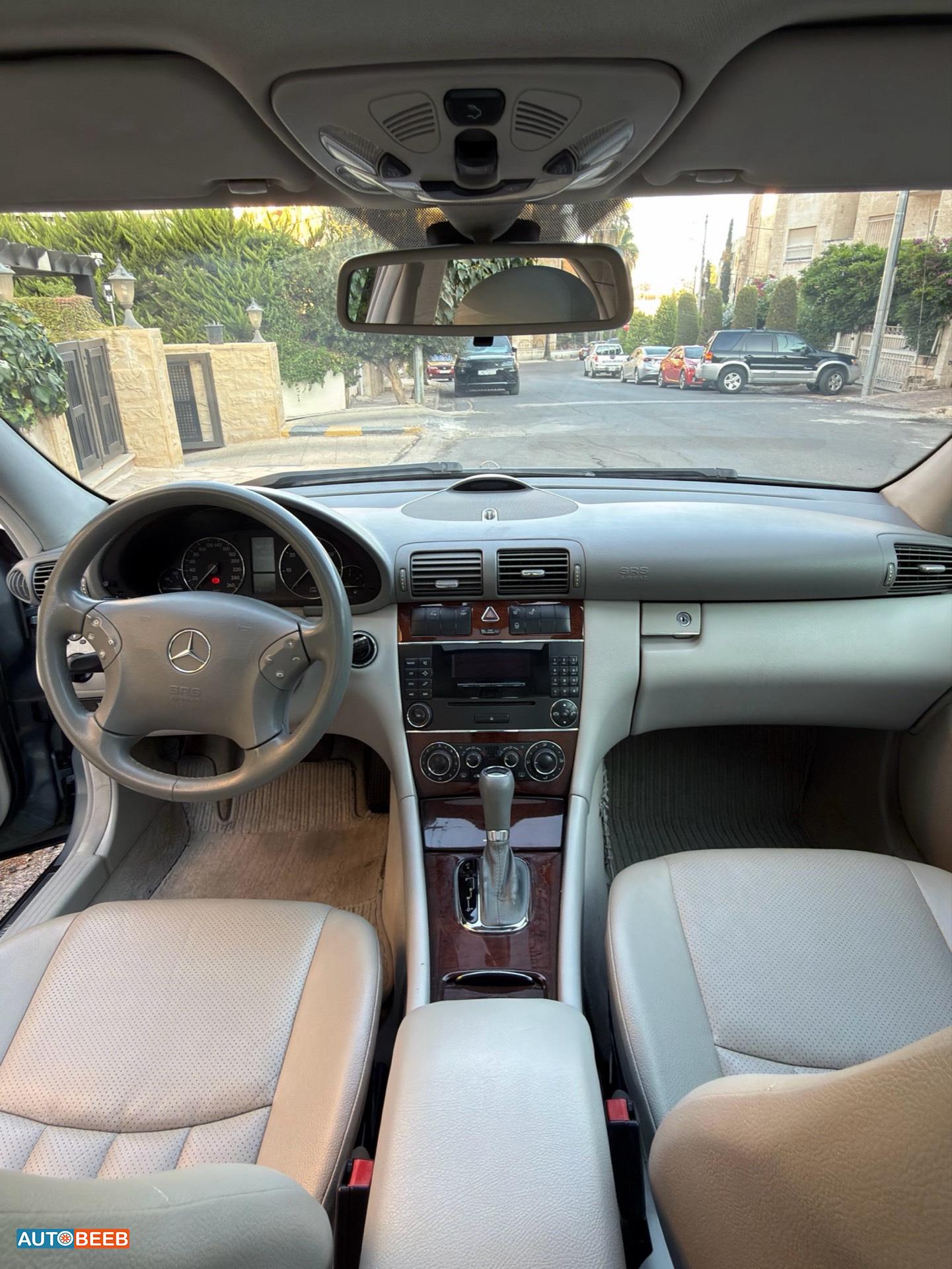 مرسيدس بنز C200 2006