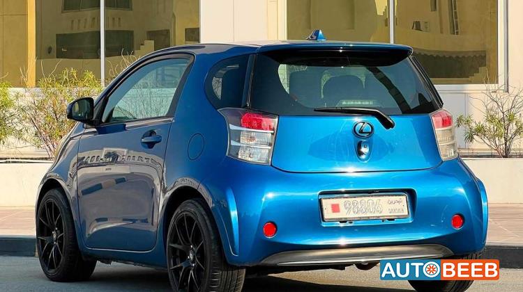 Toyota iQ 2012