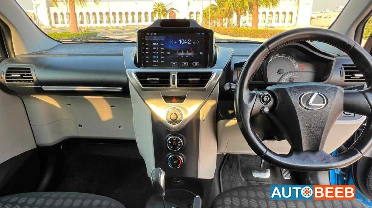 Toyota iQ 2012
