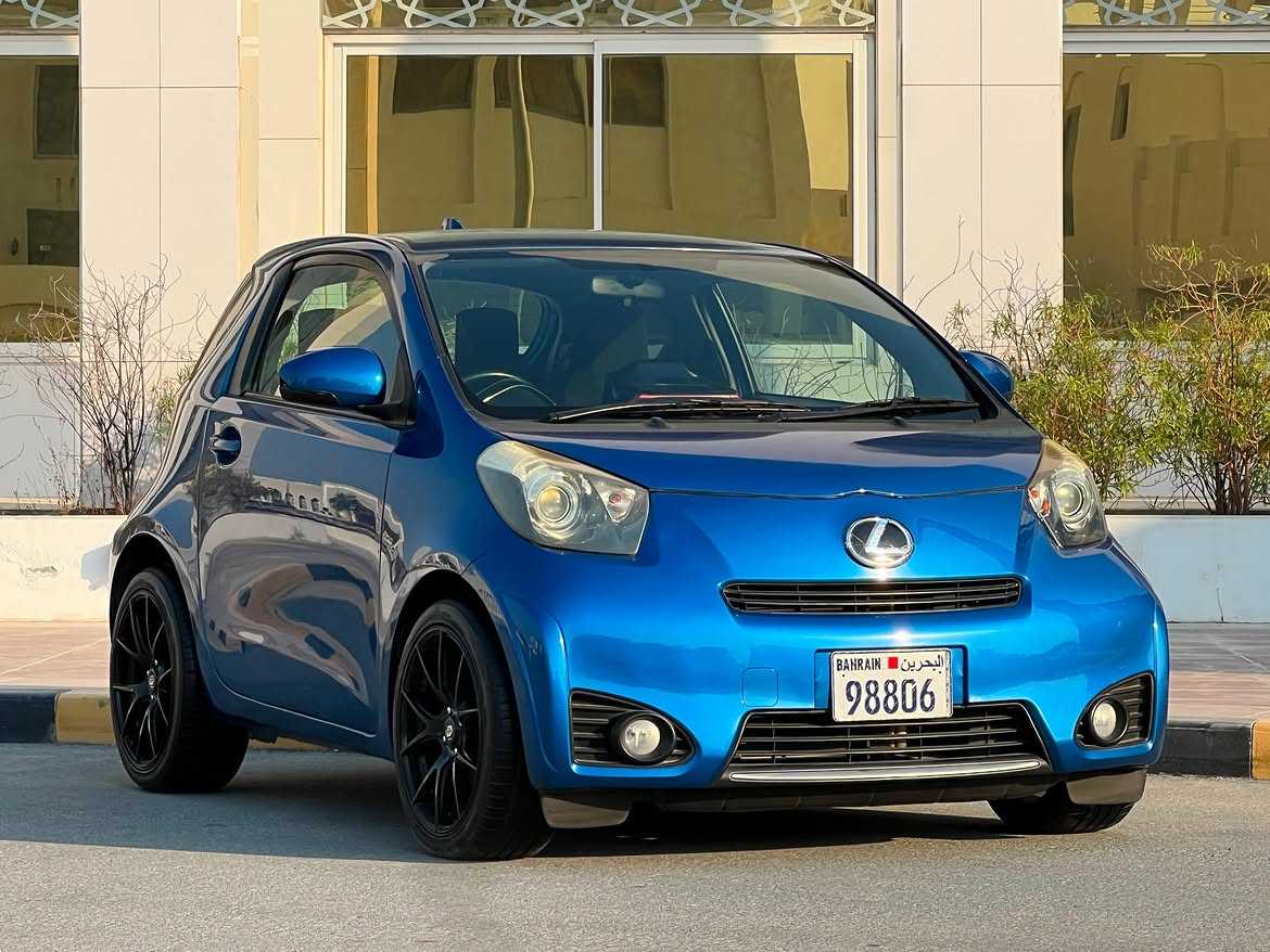 Toyota iQ 2012