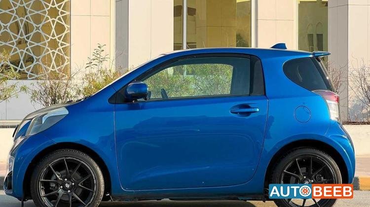 Toyota iQ 2012
