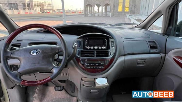 Toyota Previa 2002