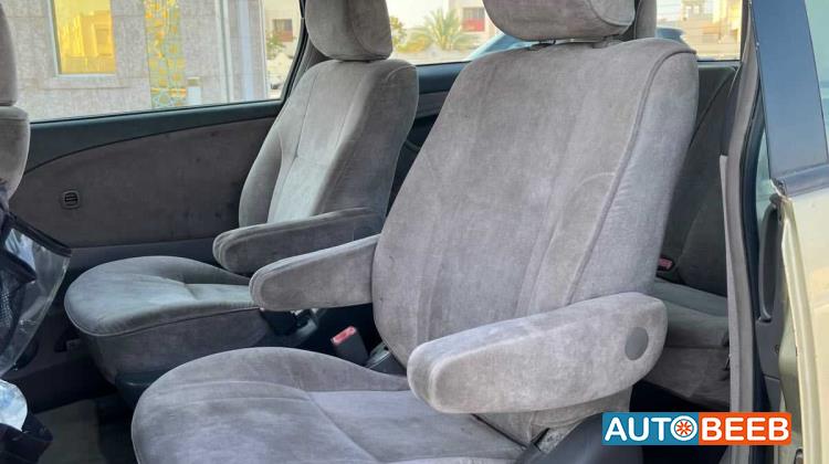 Toyota Previa 2002