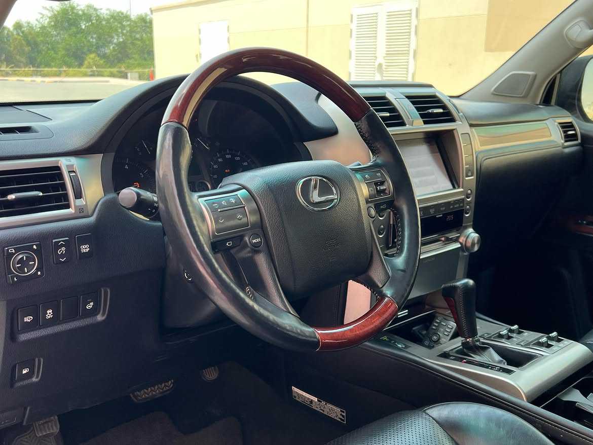 Lexus GX460 2011