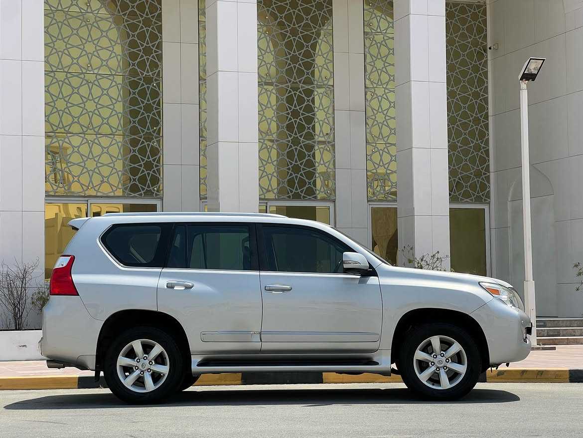Lexus GX460 2011