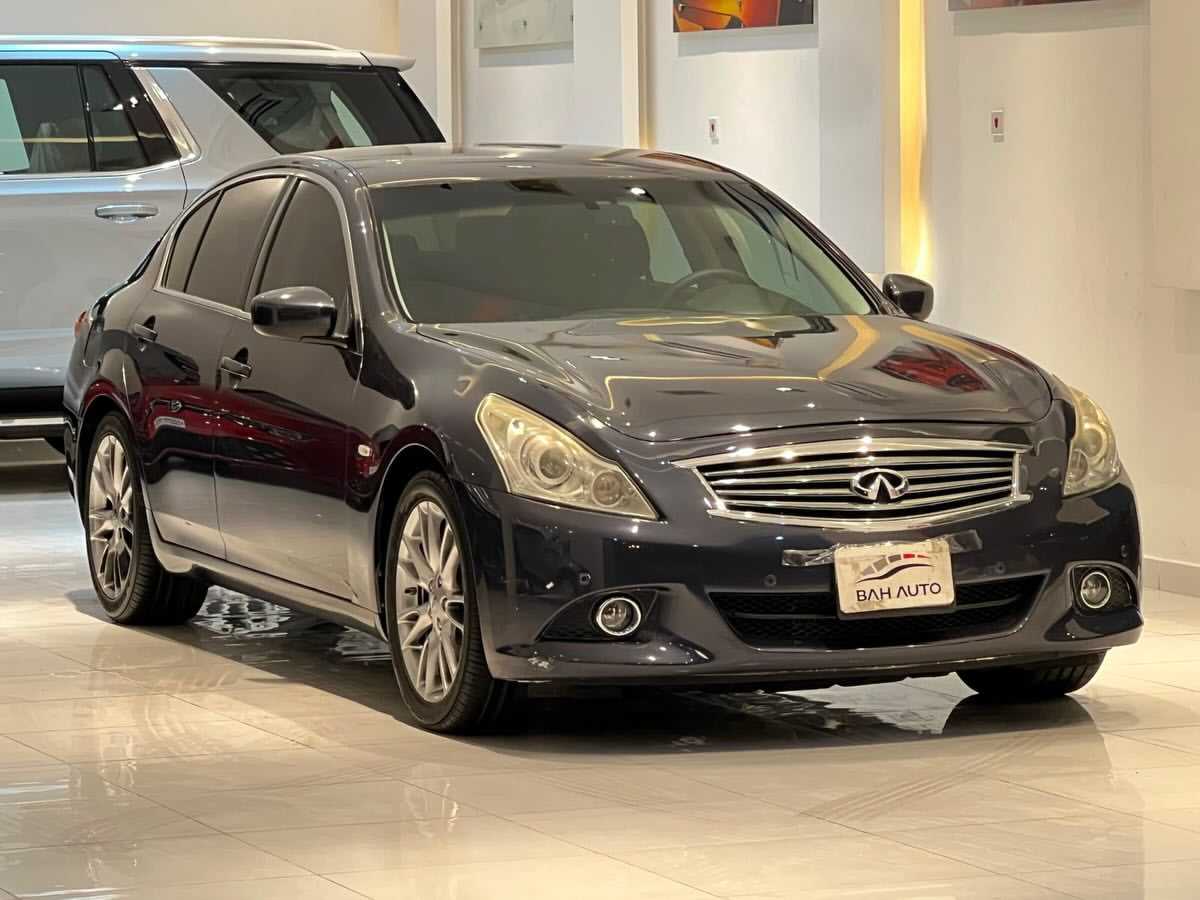 Infiniti G25 2014