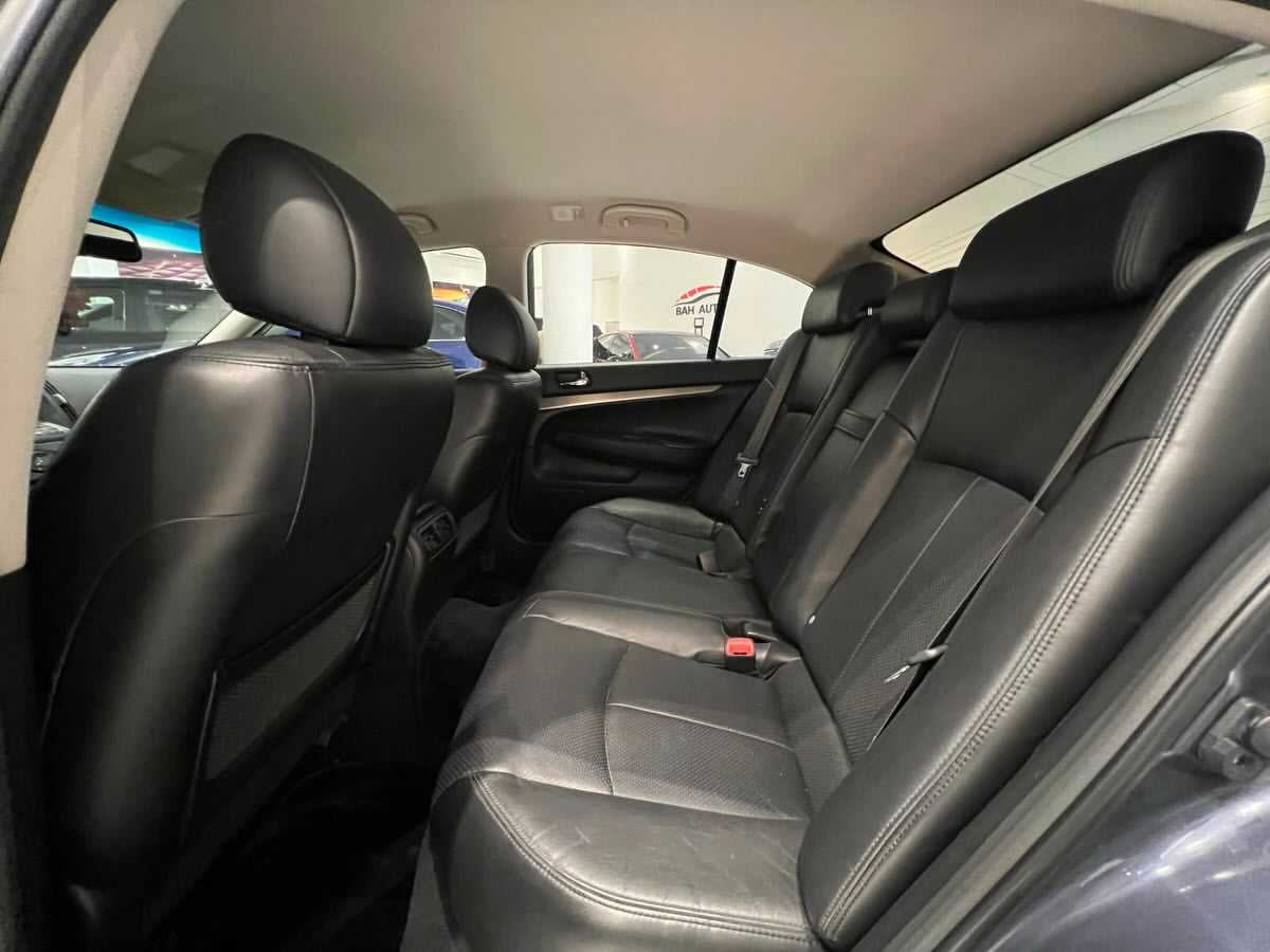 Infiniti G25 2014