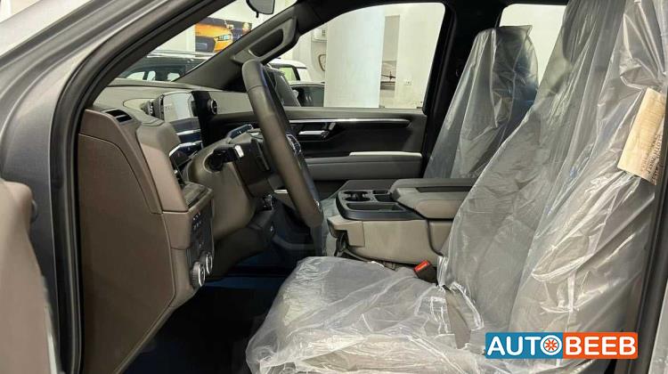 Chevrolet Tahoe 2025