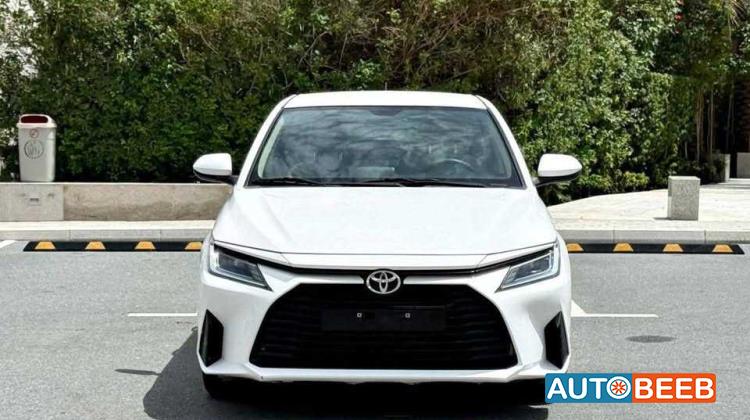 Toyota Yaris 2023