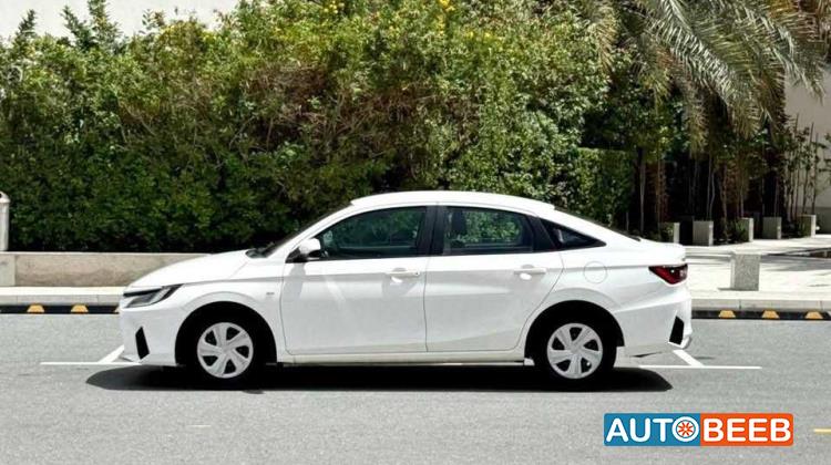 Toyota Yaris 2023