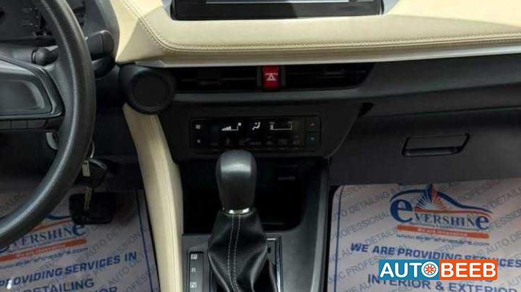 Toyota Yaris 2023