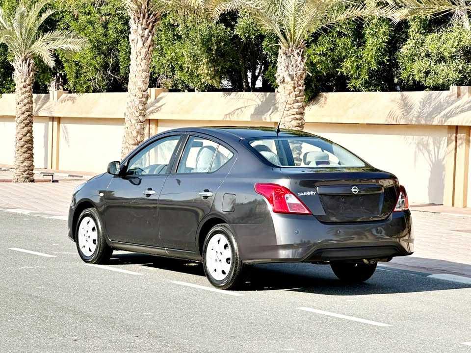 Nissan Sunny 2021