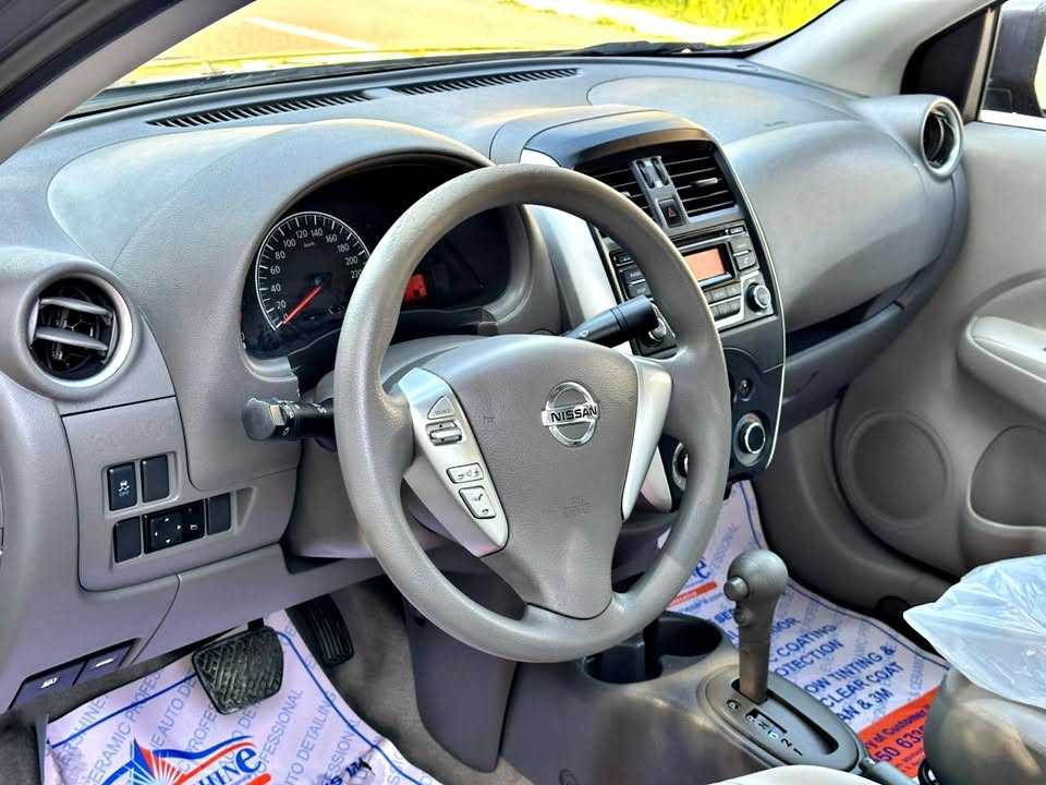Nissan Sunny 2021