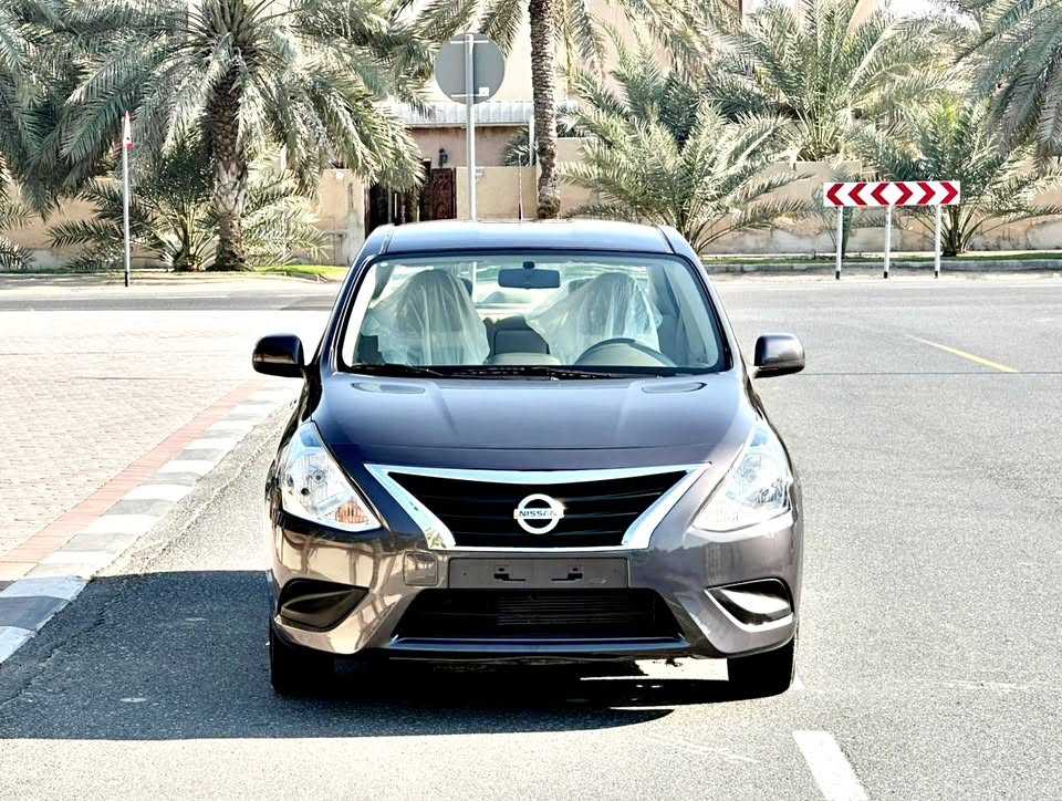 Nissan Sunny 2021