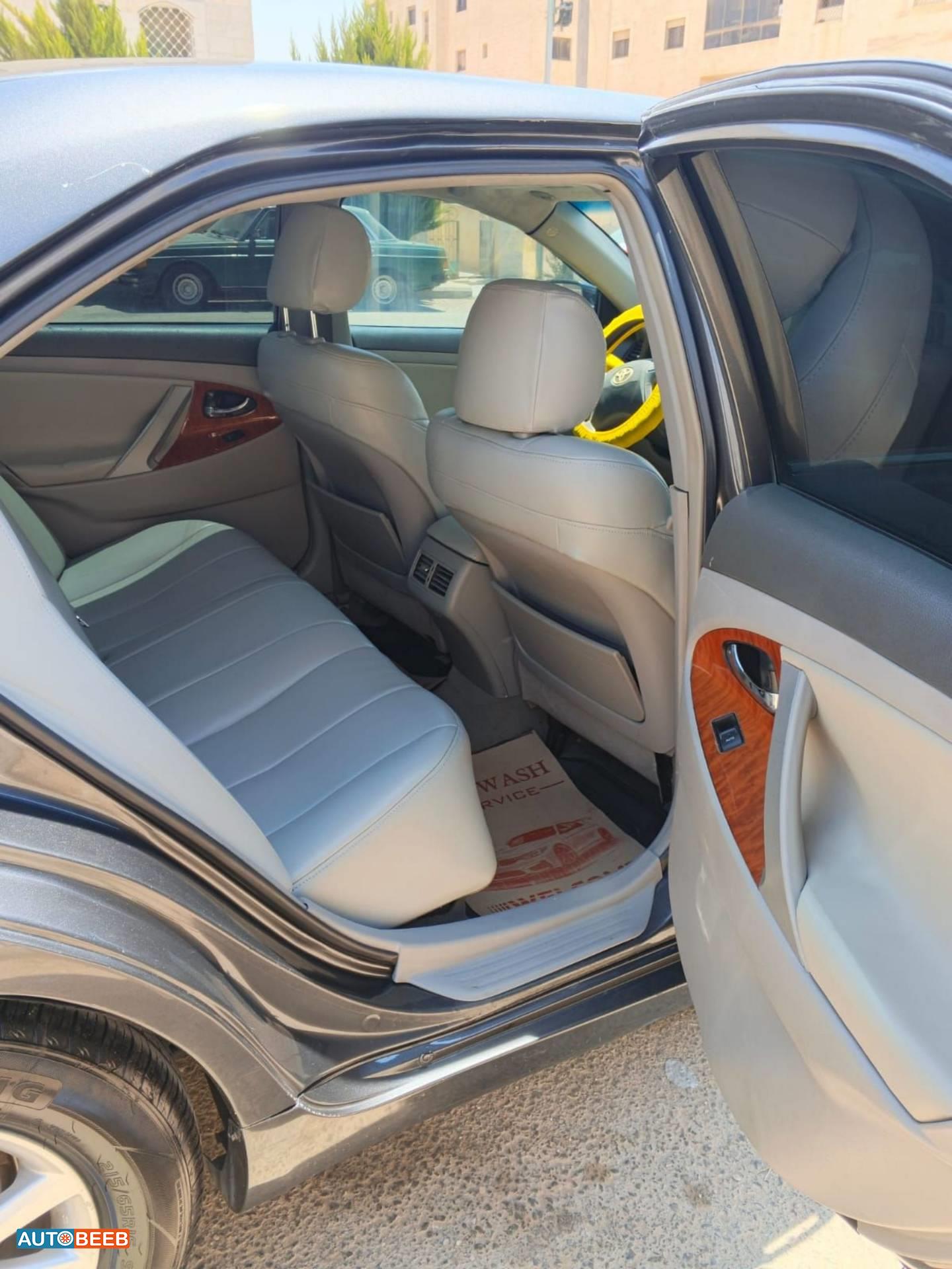 Toyota Camry 2010