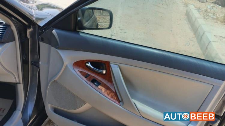 Toyota Camry 2010