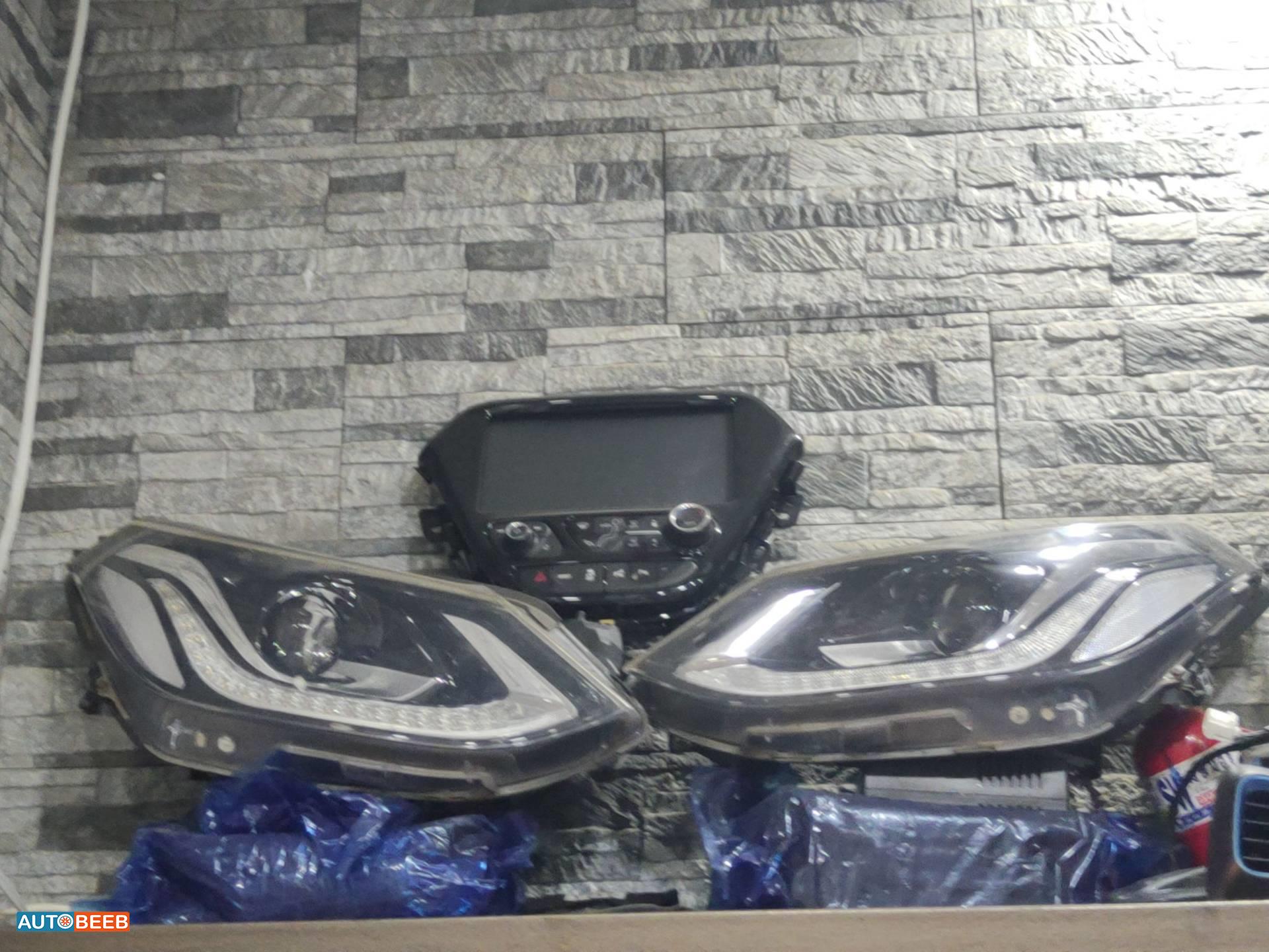 Lights Front light Chevrolet Bolt