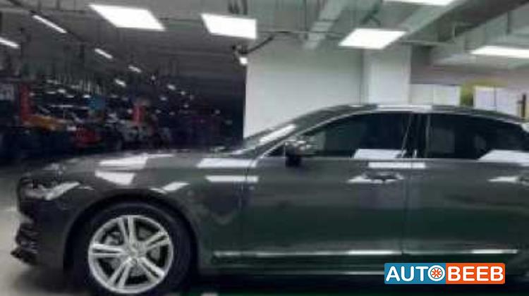 Volvo S90 2019