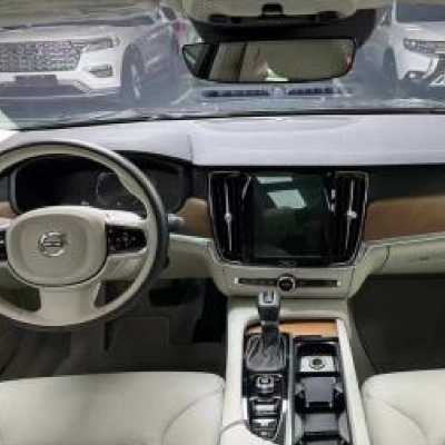 Volvo S90 2019