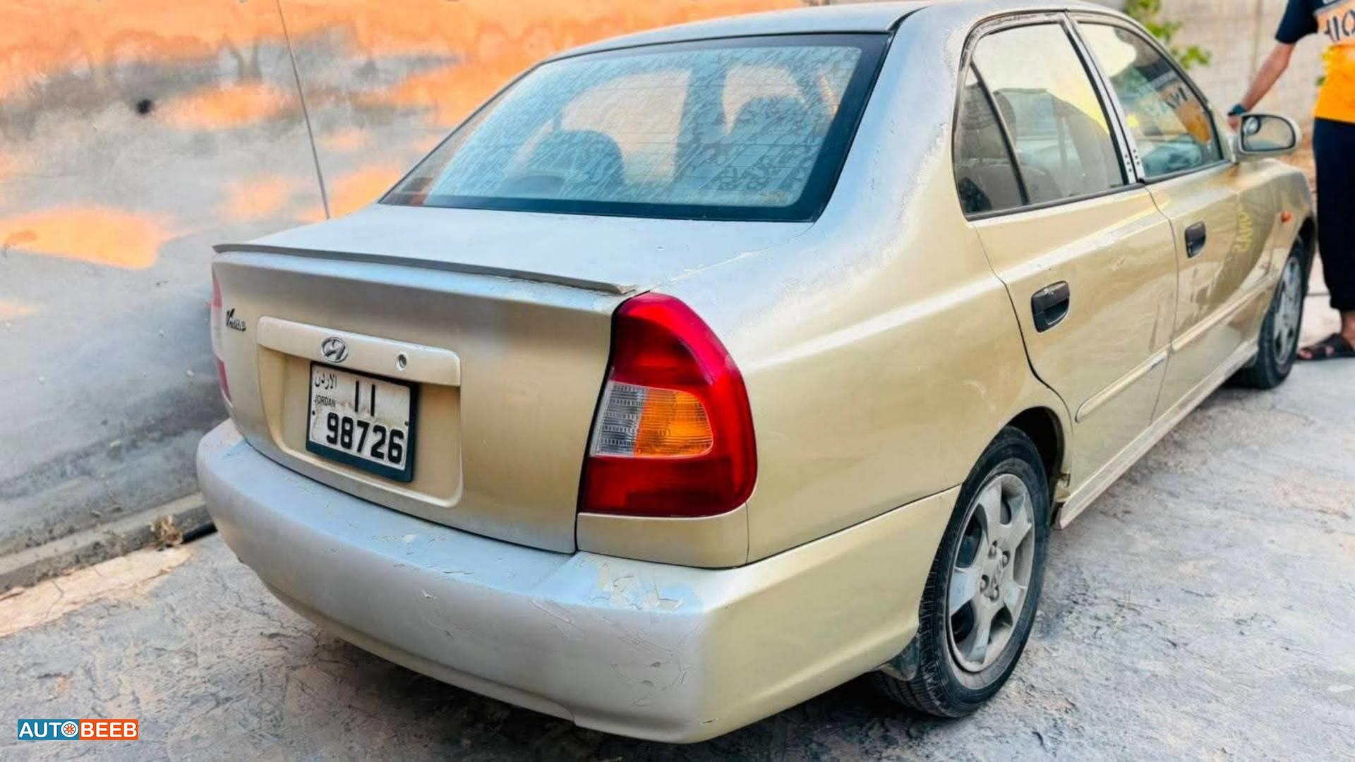 Hyundai Verna 2001